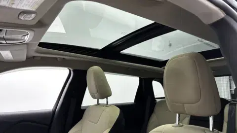 Jeep Cherokee 75Th Anniversary - Thumbnail 6