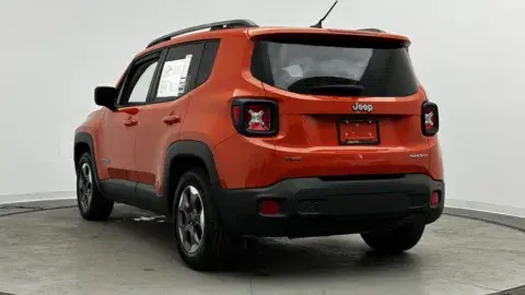 Jeep Renegade Sport - Thumbnail 6