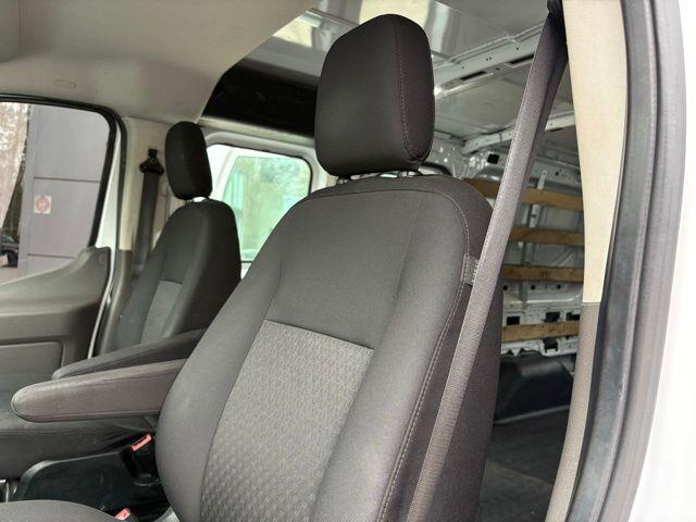 Ford Transit-250 - Thumbnail 12