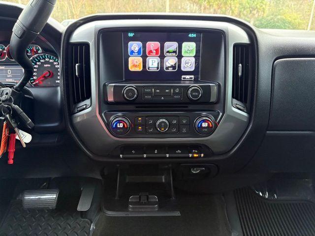 Chevrolet Silverado 1500 - Thumbnail 20