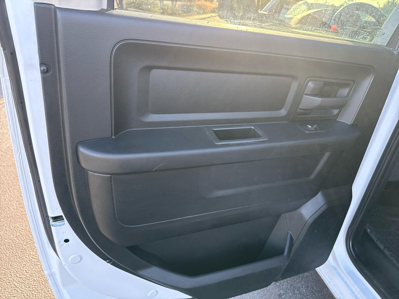 Ram 1500 Classictradesman 4X4 Crew Cab 6'4" Box - Thumbnail 19