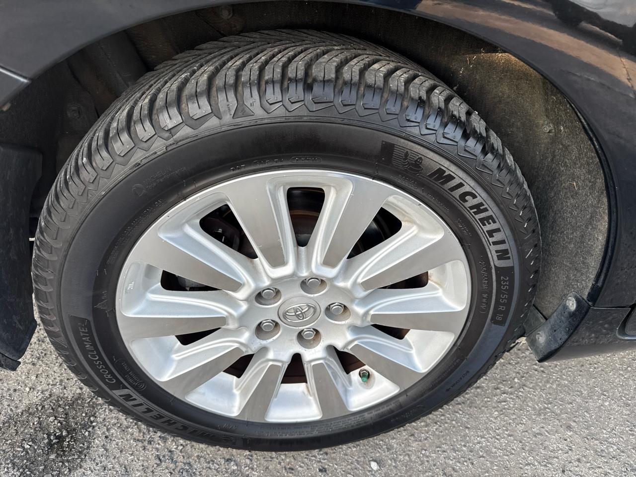 Toyota Sienna5Dr 8-Pass Van Xle Premium Fwd (Natl) - Thumbnail 10