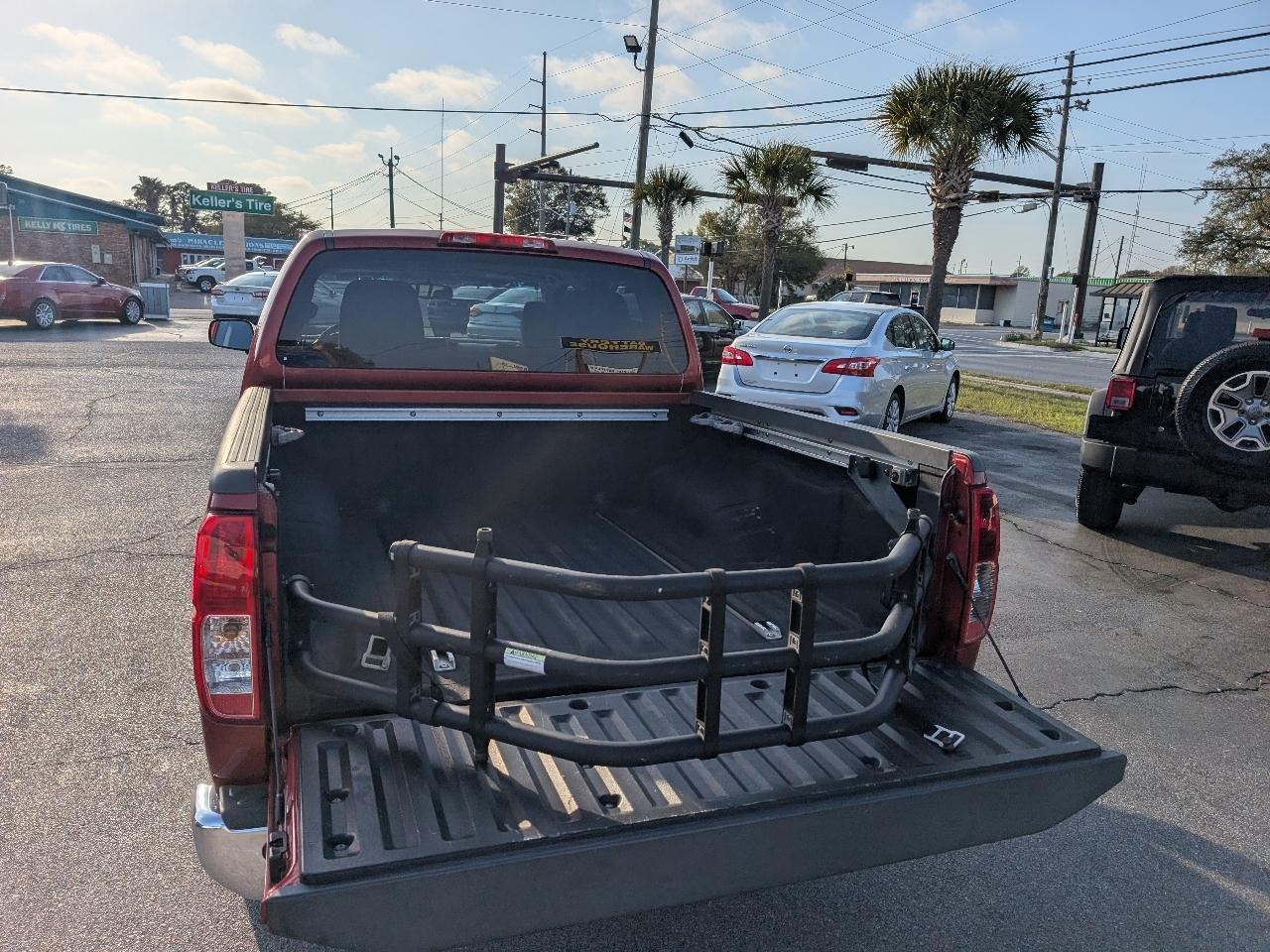 Nissan Frontier2Wd Crew Cab Swb Auto Sv - Thumbnail 4