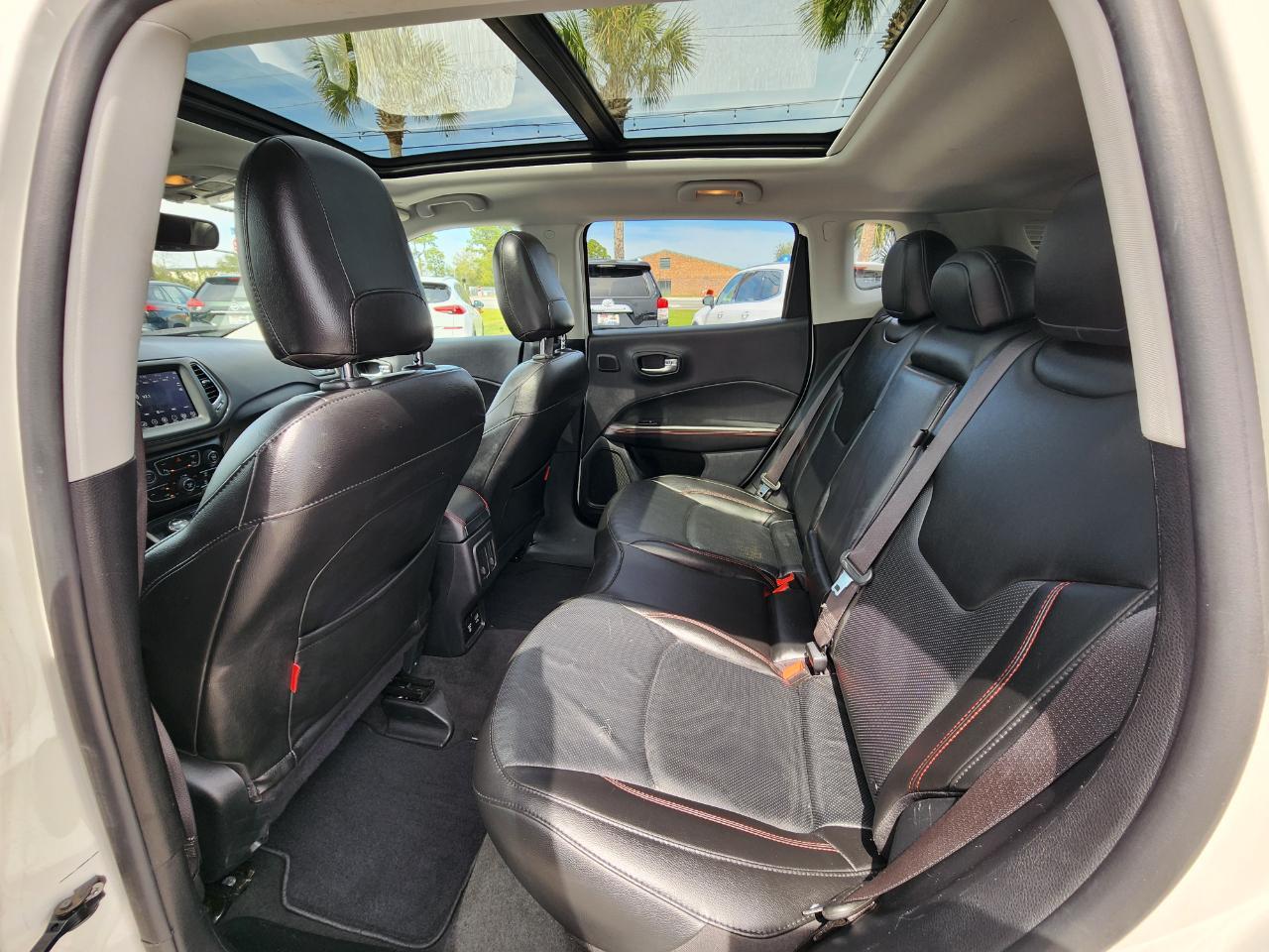 Jeep Compasstrailhawk 4X4 - Thumbnail 11