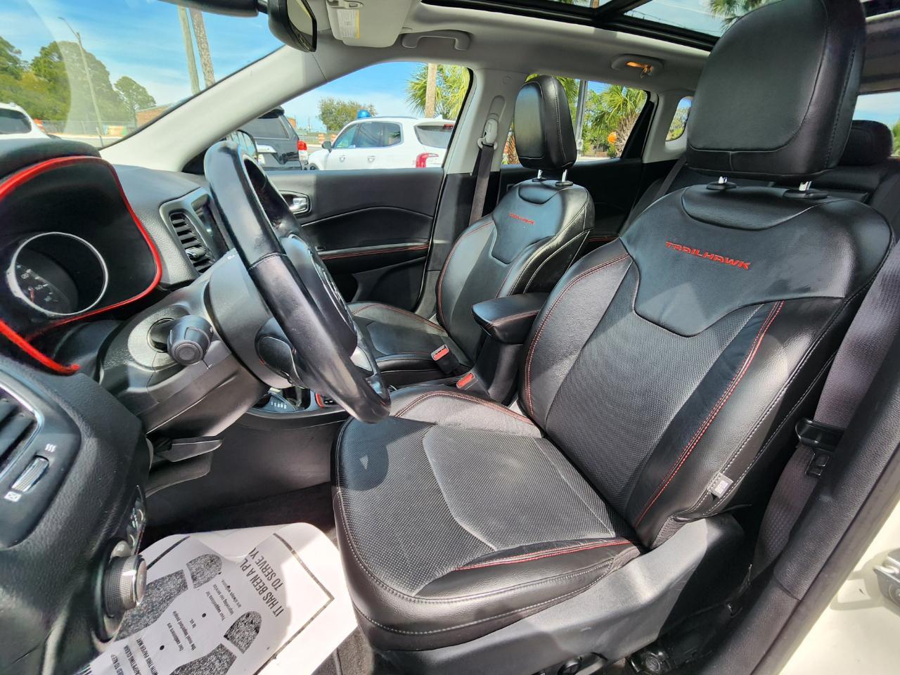 Jeep Compasstrailhawk 4X4 - Thumbnail 10