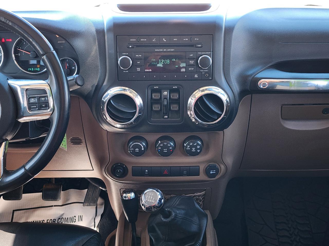 Jeep Wrangler Unlimited4Wd 4Dr Sahara - Thumbnail 15