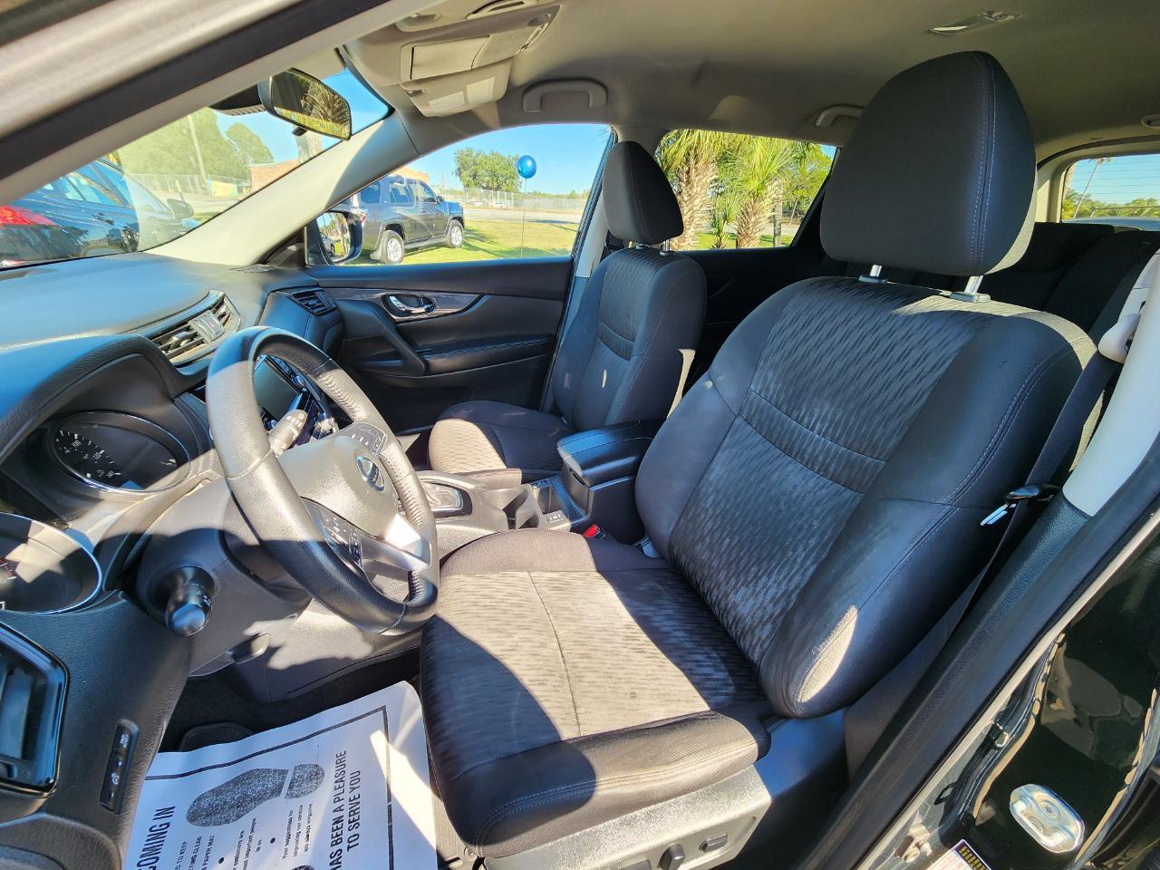 Nissan Rogueawd Sv - Thumbnail 18