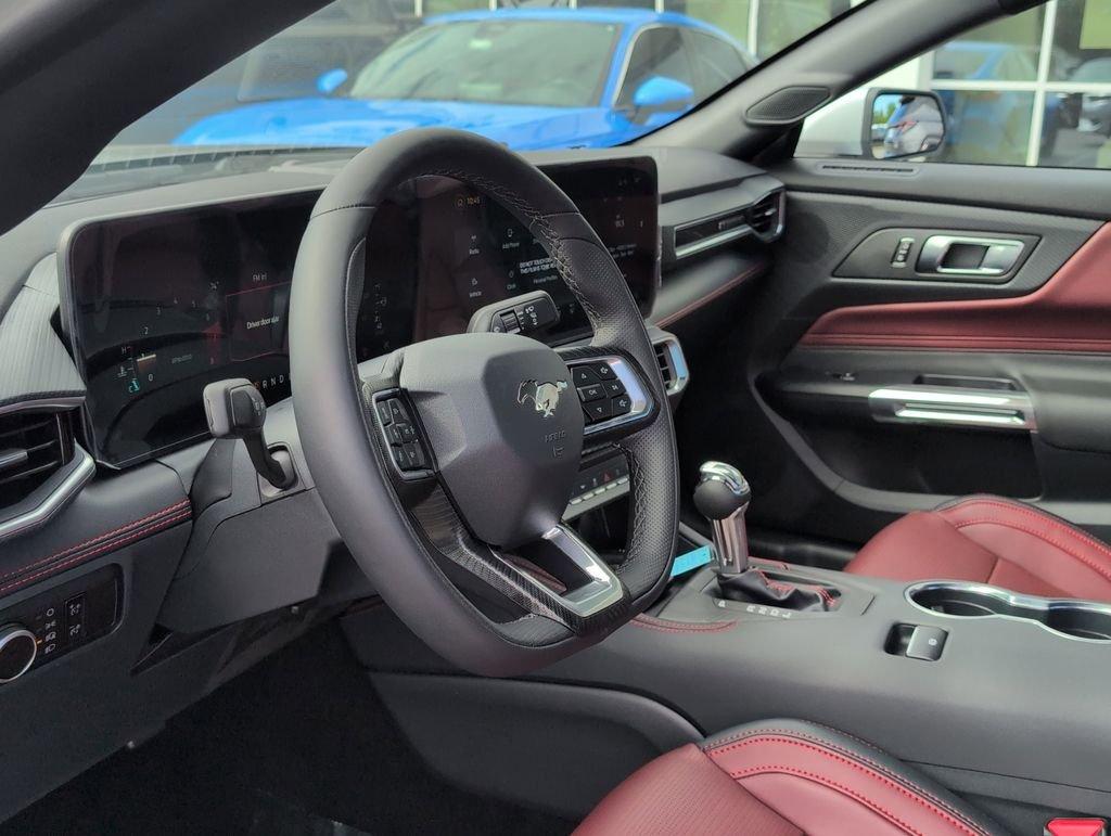 Ford Mustang Ecoboost® Premium Fastback - Thumbnail 13