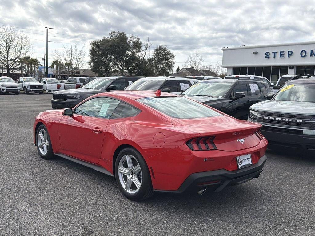 Ford Mustang Ecoboost® Premium Fastback - Thumbnail 10