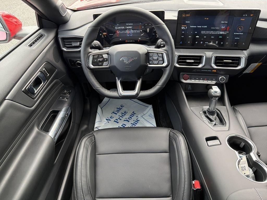 Ford Mustang Ecoboost® Premium Fastback - Thumbnail 18