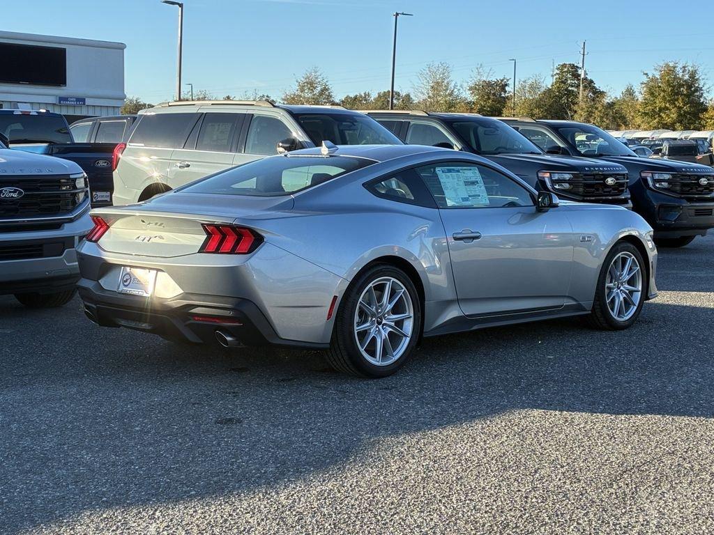 Ford Mustang Gt Premium Fastback - Thumbnail 15