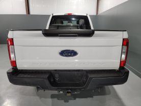 Ford F250 Super Duty Crew Cab - - Thumbnail 5