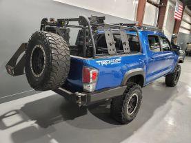 Toyota Tacoma Double Cab - - Thumbnail 4