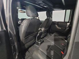 Jeep Wrangler Unlimited - - Thumbnail 15
