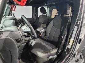 Jeep Wrangler Unlimited - - Thumbnail 14