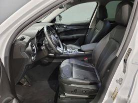 Alfa Romeo Stelvio - - Thumbnail 15