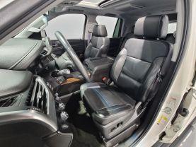 Chevrolet Tahoe - - Thumbnail 18