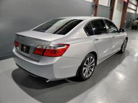 Honda Accord - - Thumbnail 4
