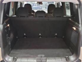 Jeep Renegade - - Thumbnail 18