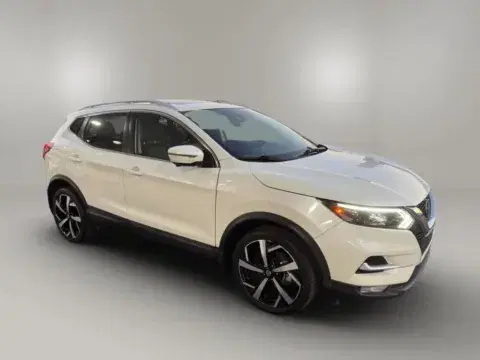 Nissan Rogue Sport Sl Sport Utility 4D - Thumbnail 5