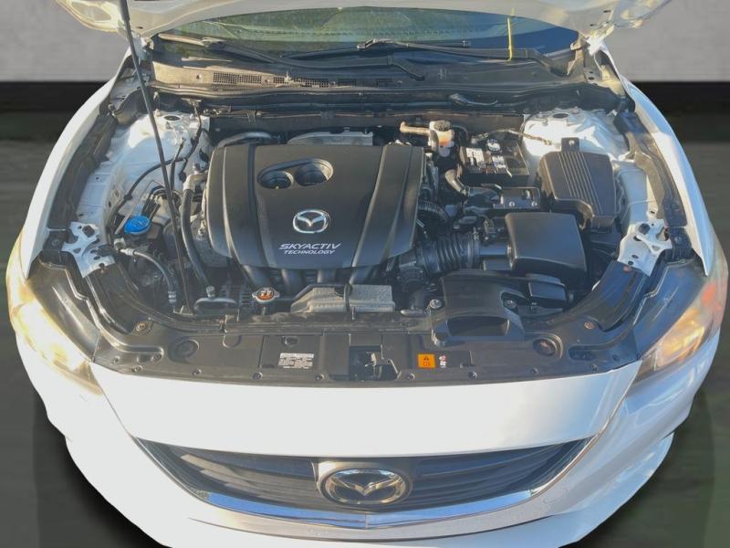 Mazda Mazda6 Touring - View 1