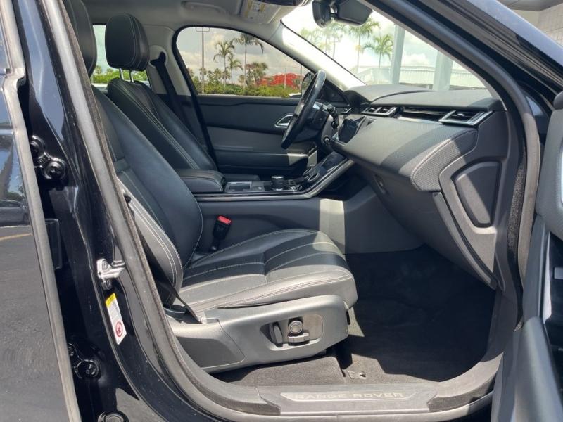 Land Rover Range Rover Velar S - Thumbnail 14
