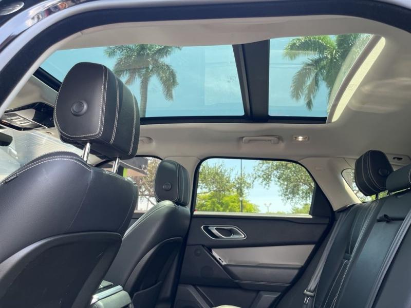 Land Rover Range Rover Velar S - Thumbnail 19