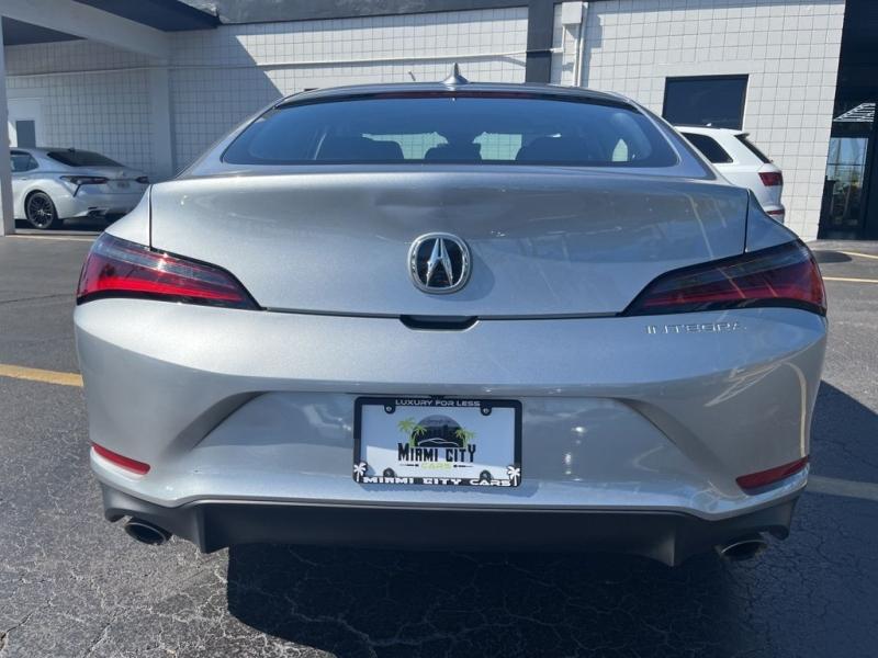 Acura Integra Base - Thumbnail 5