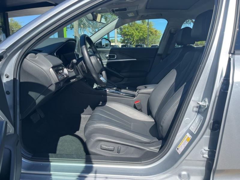 Acura Integra Base - Thumbnail 11