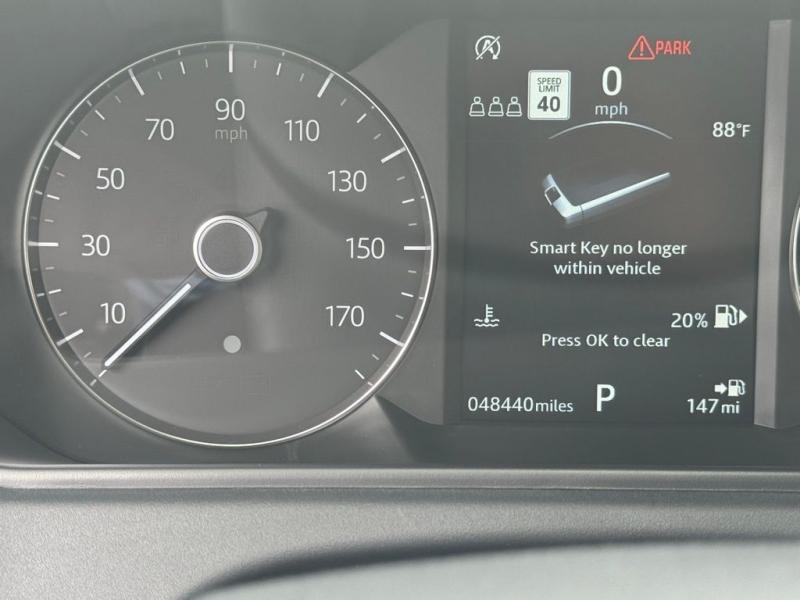 Land Rover Range Rover Velar S - Thumbnail 13