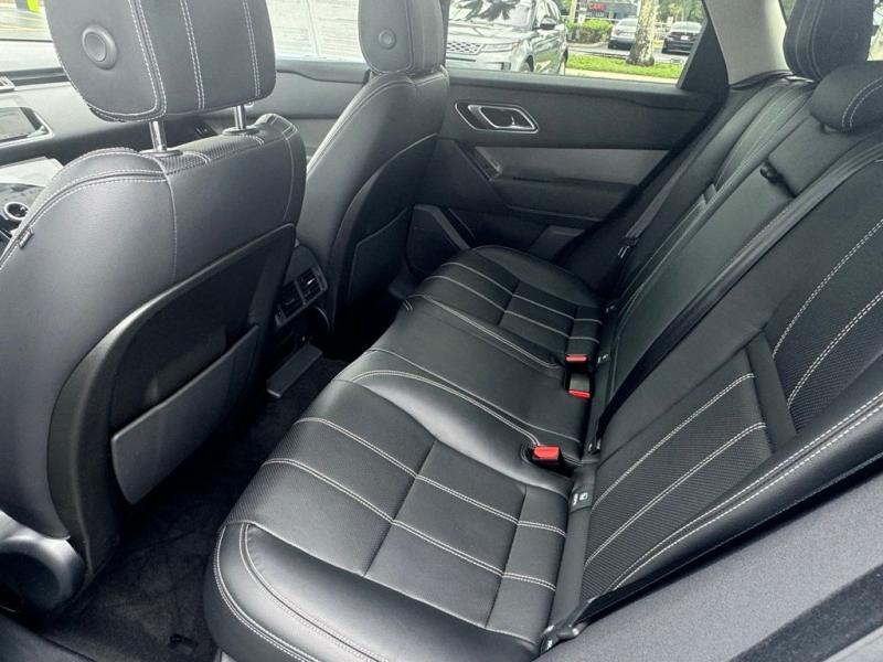 Land Rover Range Rover Velar S - View 1