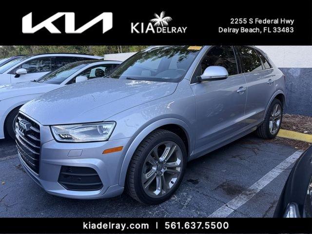 Audi Q3 2.0T Premium Plus - View 1