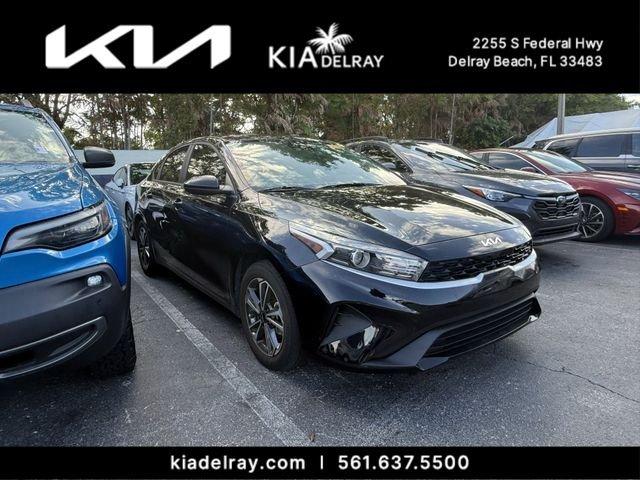 Kia Forte Lxs - Thumbnail 5