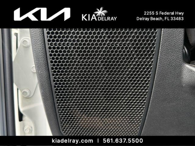 Jeep Wrangler Sport - Thumbnail 17