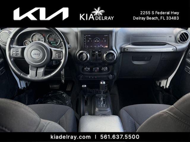 Jeep Wrangler Sport - Thumbnail 12