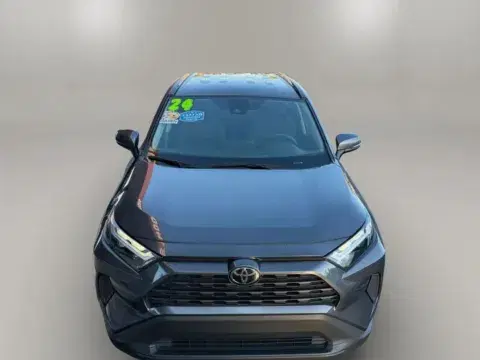 Toyota Rav4 Xle Sport Utility 4D - Thumbnail 4