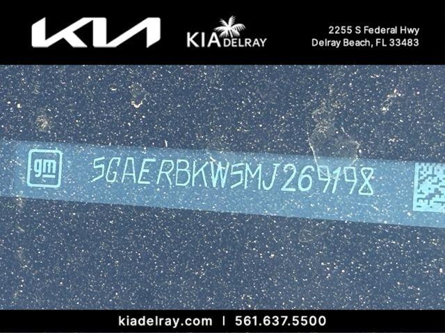 Buick Enclave Essence - Thumbnail 6