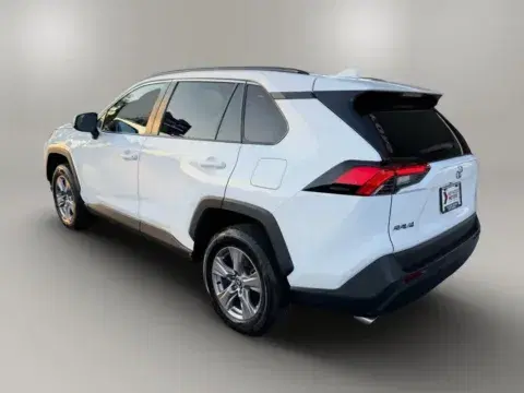Toyota Rav4 Xle Sport Utility 4D - Thumbnail 5