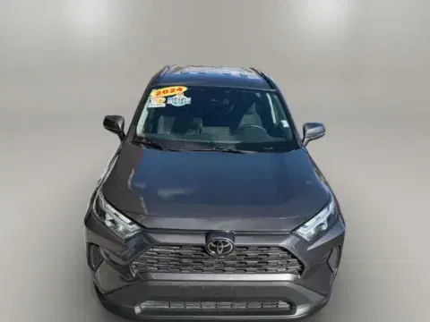 Toyota Rav4 Xle Sport Utility 4D - Thumbnail 4