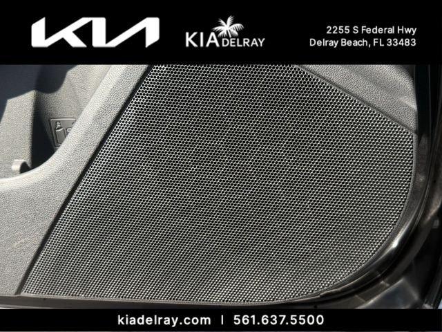 Subaru Crosstrek Premium - Thumbnail 19