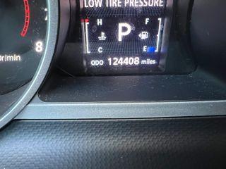 Mitsubishi Outlander - Thumbnail 14