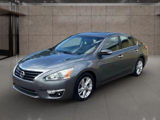 Nissan Altima - Thumbnail 8