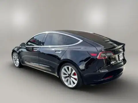 Tesla Model 3 Long Range Sedan 4D - Thumbnail 5