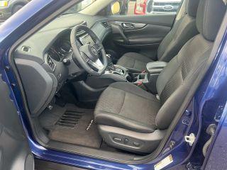 Nissan Rogue - Thumbnail 13