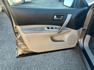 Nissan Rogue Select - Thumbnail 11