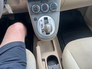 Nissan Sentra - Thumbnail 4