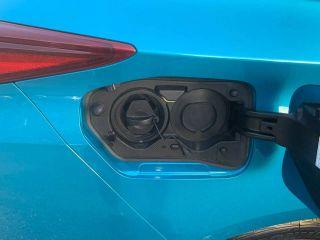 Toyota Prius Prime - Thumbnail 4