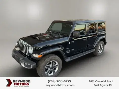 Jeep Wrangler Unlimited Sahara Sport Utility 4D - Thumbnail 3
