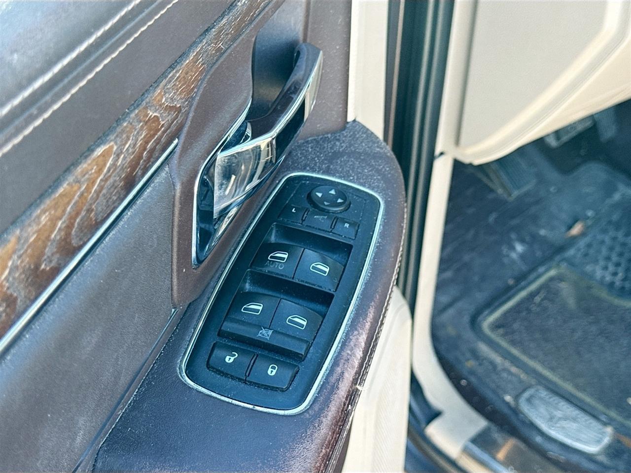 Ram 1500Longhorn 4X2 Crew Cab 6'4" Box *Ltd Avail* - Thumbnail 18