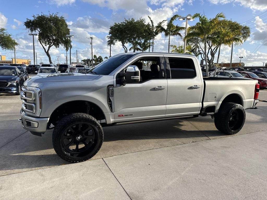 Ford F-250Sd Limited 4Wd 4D Crew Cab - Thumbnail 12